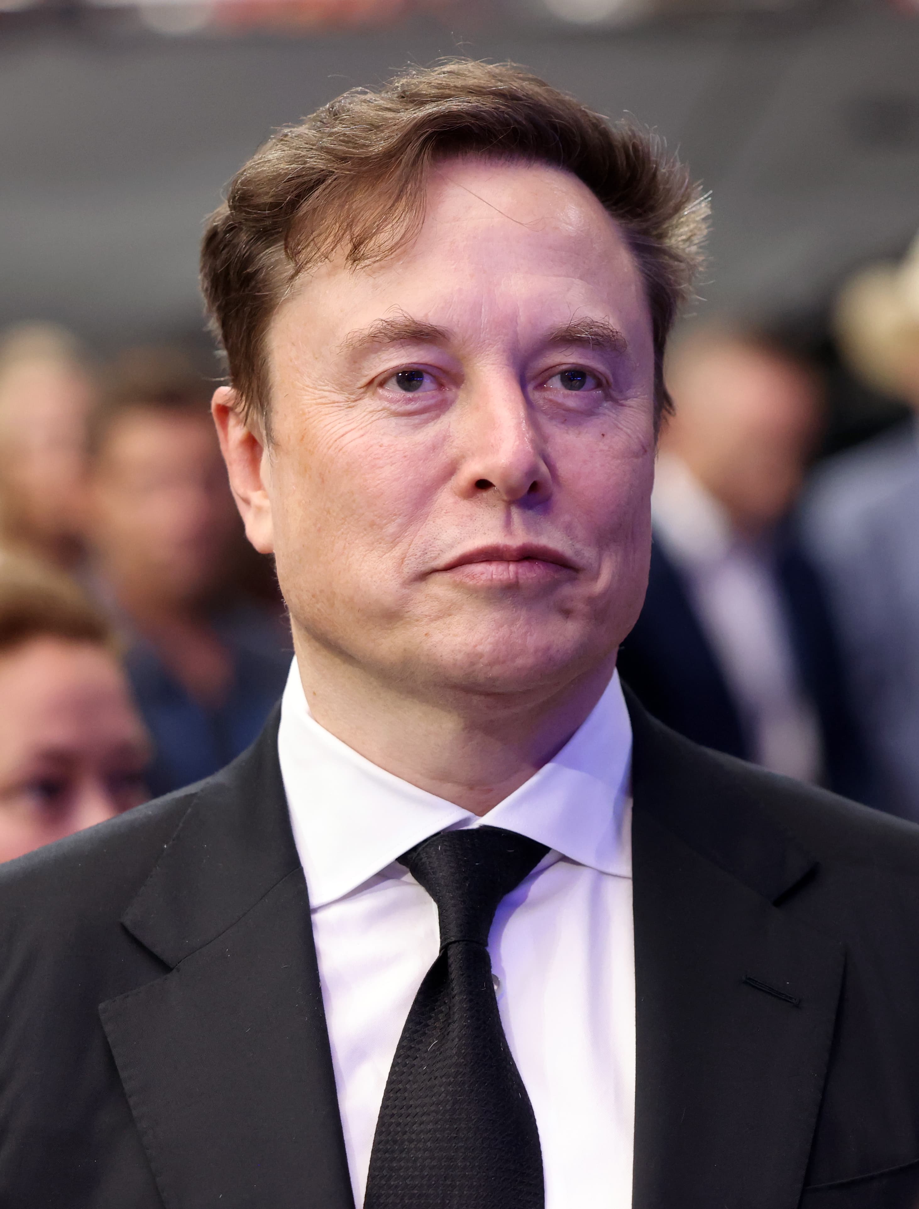 SpaceX IPO Set for June 12 with Record-Breaking $2 Trillion Valuation Target